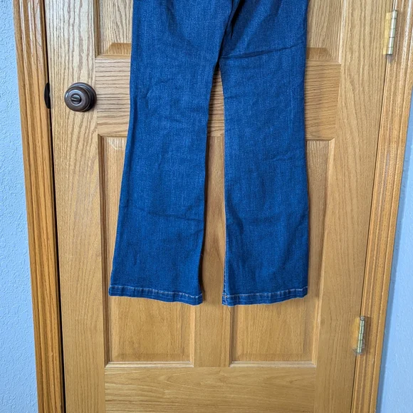 Knox Rose Pull-on Flare Blue Jeans - Picture 5 of 5